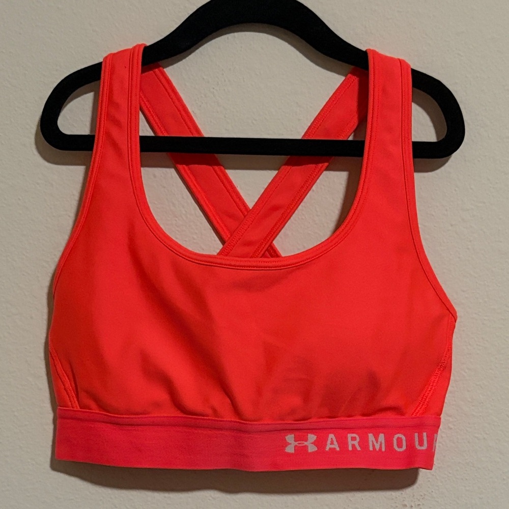 Under Armour sports bra size small